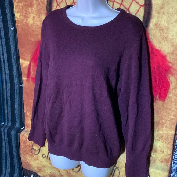 JM COLLECTION-women’s violet long sleeve button-cuff crewneck sweater - Picture 2 of 10